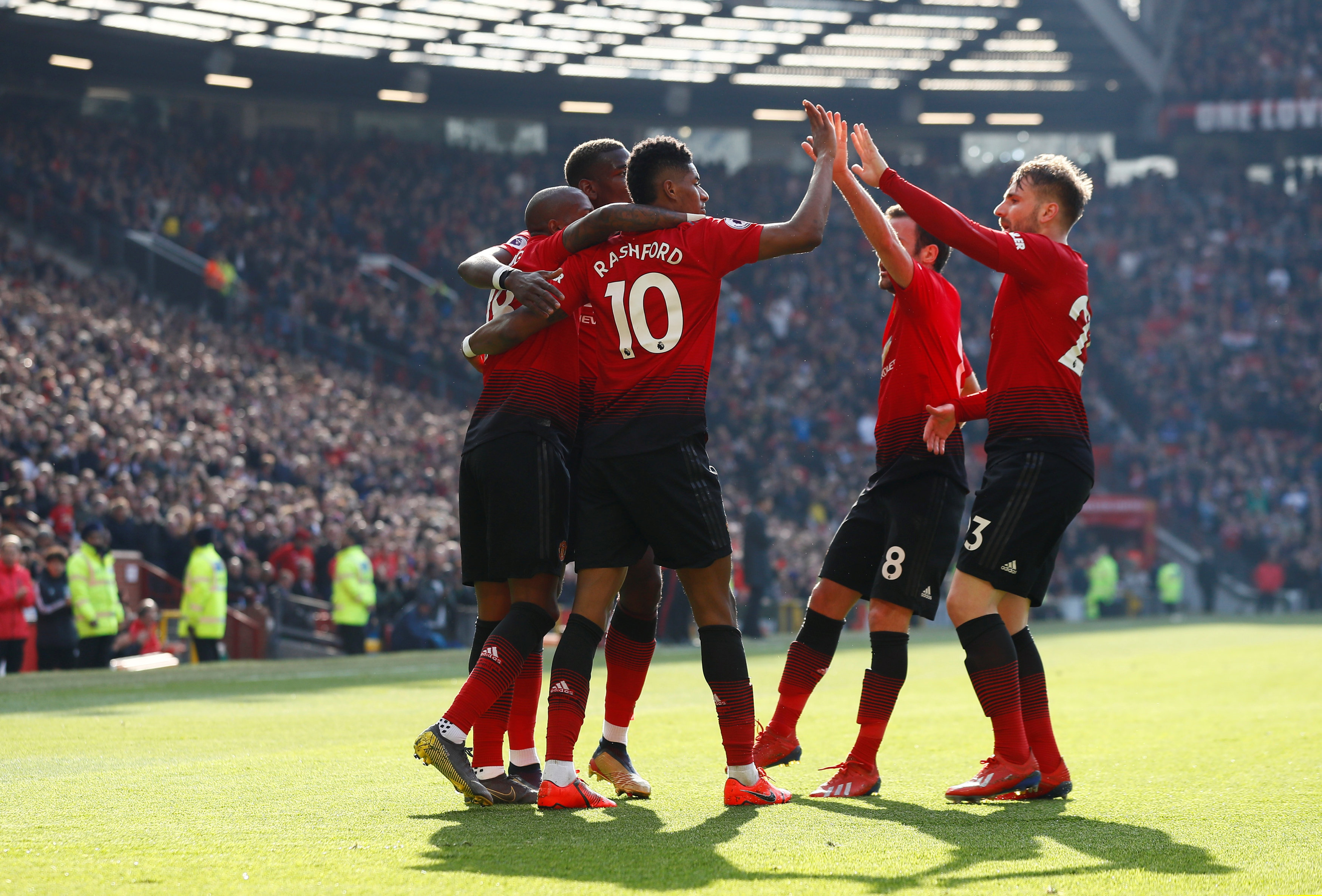 冰运动员和 冰运动员和