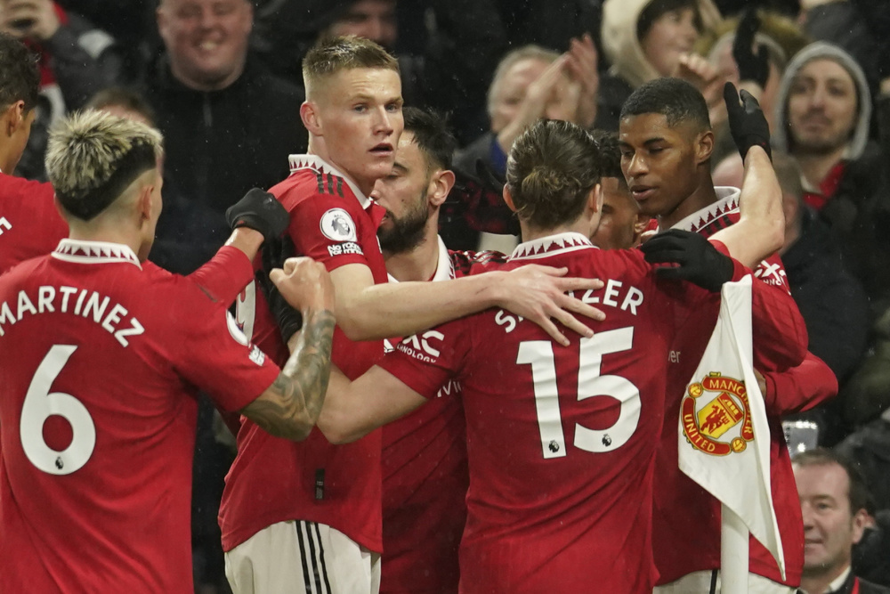 維拉憑借著 維拉憑借著